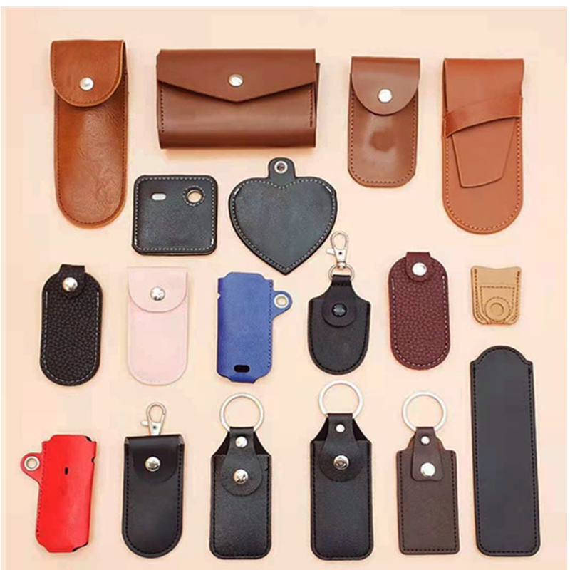 Δερμάτινη πόρπη κλειδιού, δερμάτινη θήκη USB, διάφορα μικρά δερμάτινα αντικείμενα, δερμάτινη θήκη πορτοφολιών